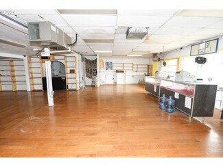 Winston, OR undefined - 501 NW Douglas Blvd