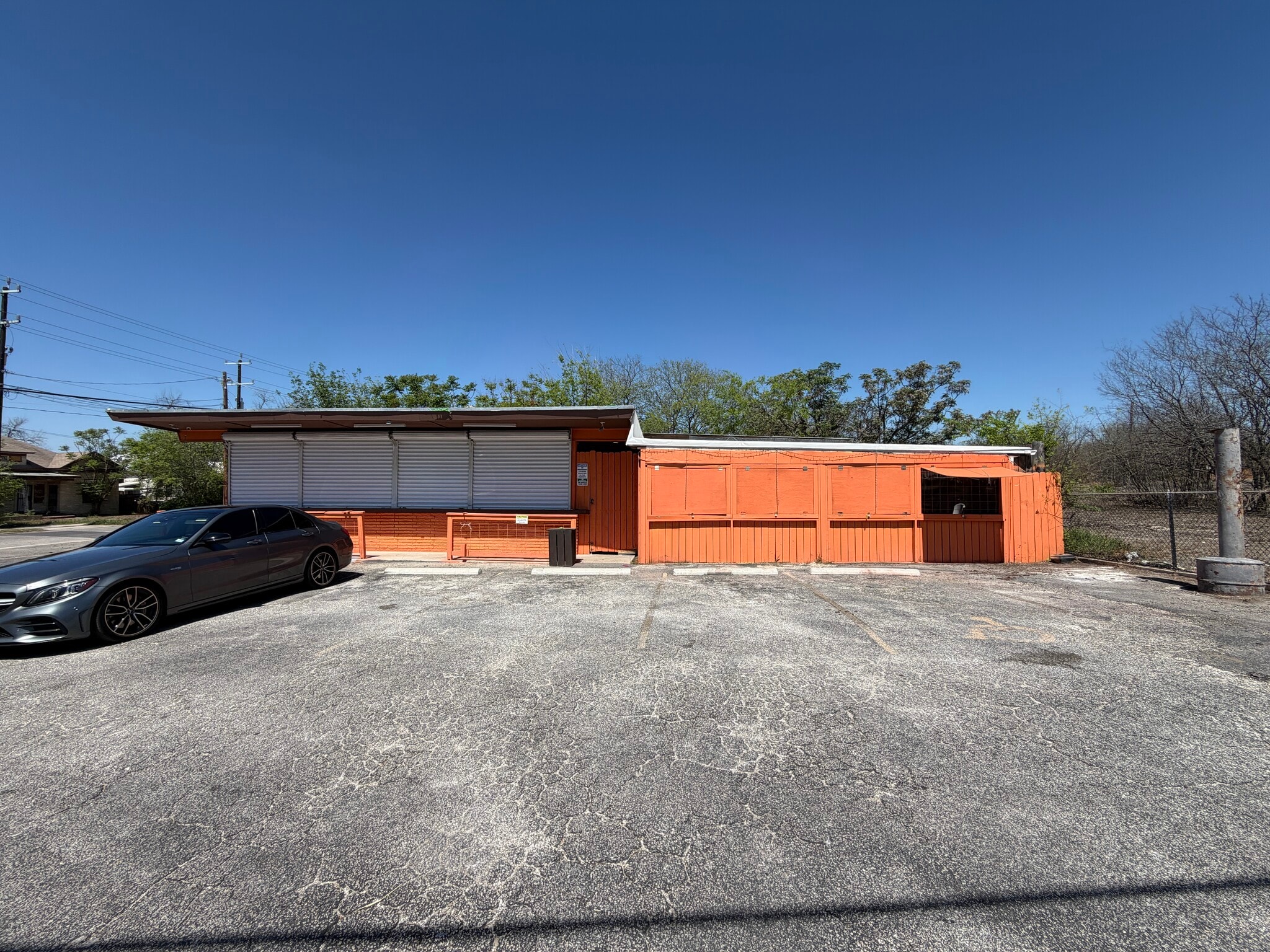 1701 E Houston St, San Antonio, TX for Rent