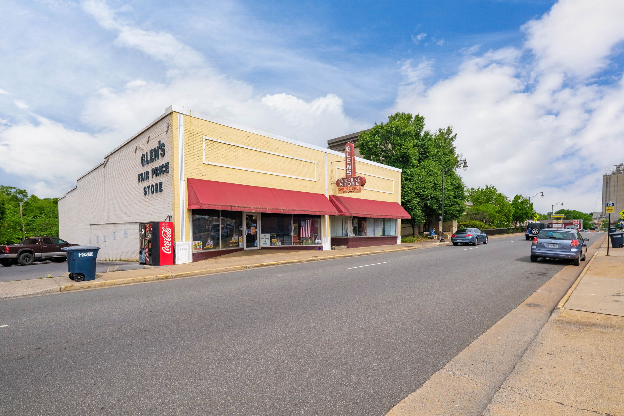 227 N Main St, Harrisonburg, VA for Sale