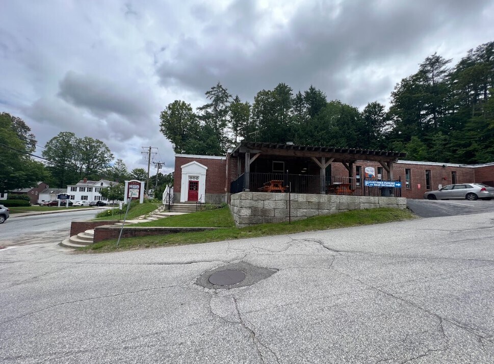 43 Grove St Peterborough, NH 03458 Retail Property for Sale on