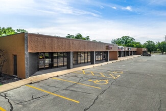 Wichita, KS Retail - 4800 W Maple St