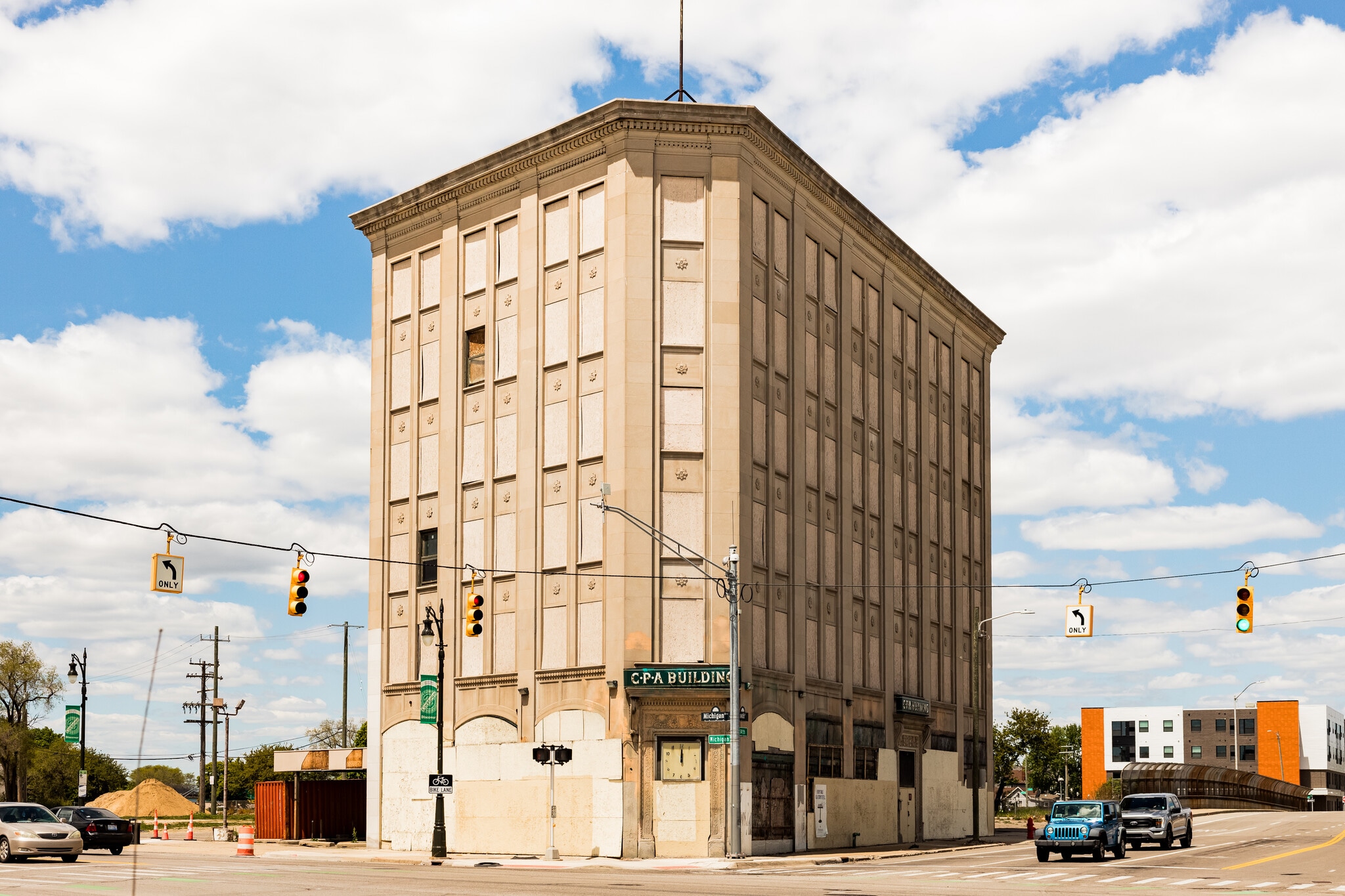 2411 14th St, Detroit, MI for Sale
