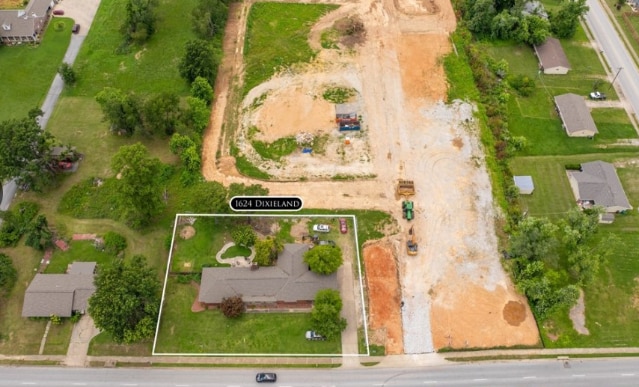 1624 S Dixieland Rd, Rogers, AR for Sale