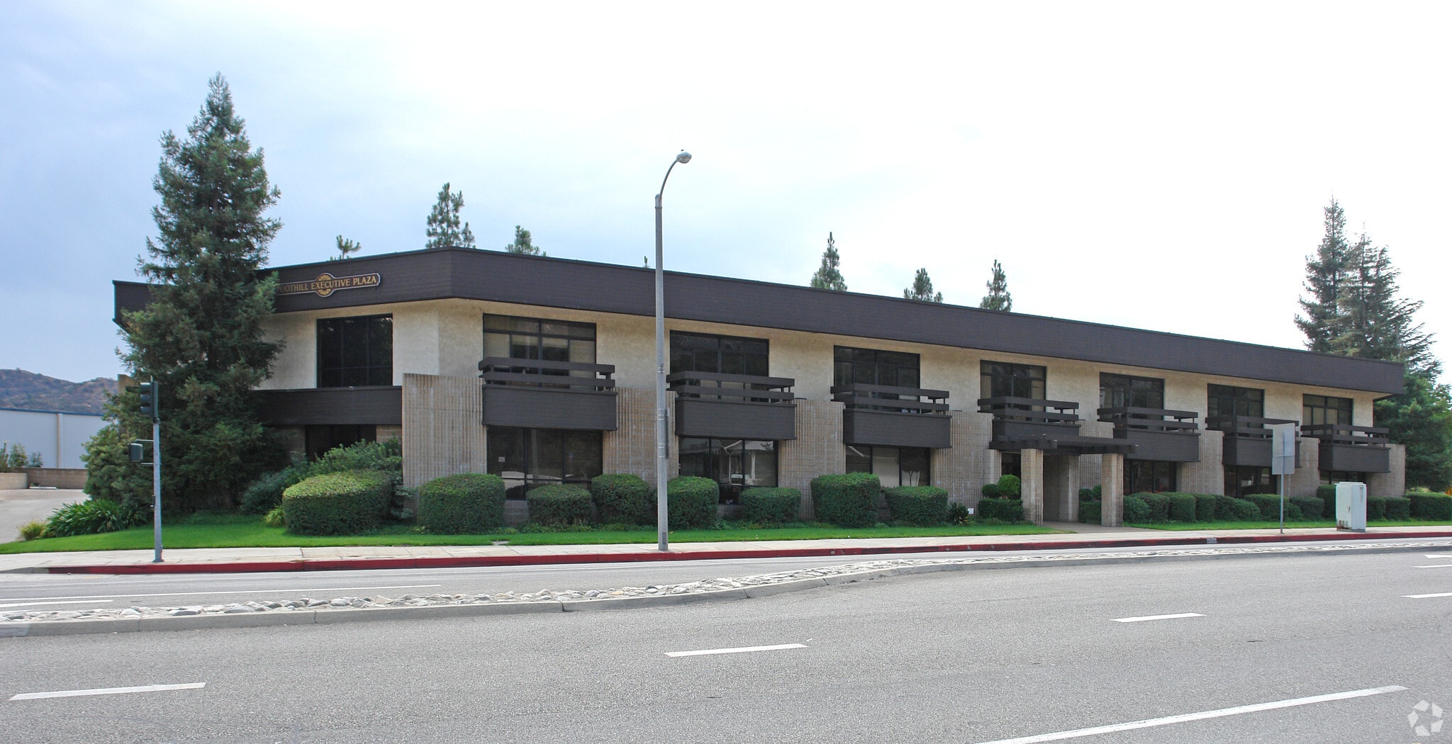 1150 Foothill Blvd, La Canada Flintridge, CA for Rent
