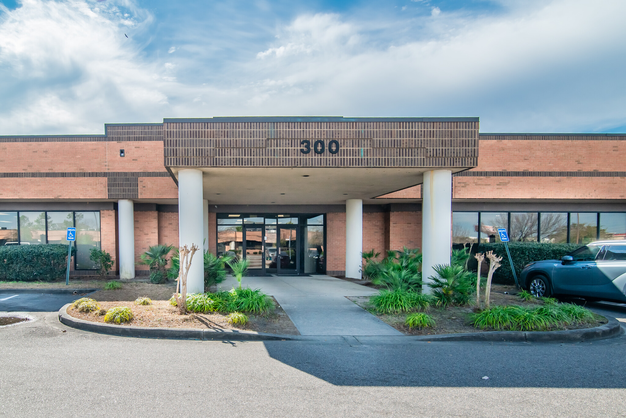 8733-Unit 300 17 Bypass Hwy, Myrtle Beach, SC for Rent