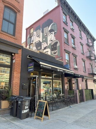 Brooklyn, NY Retail - 86 Greenpoint Ave