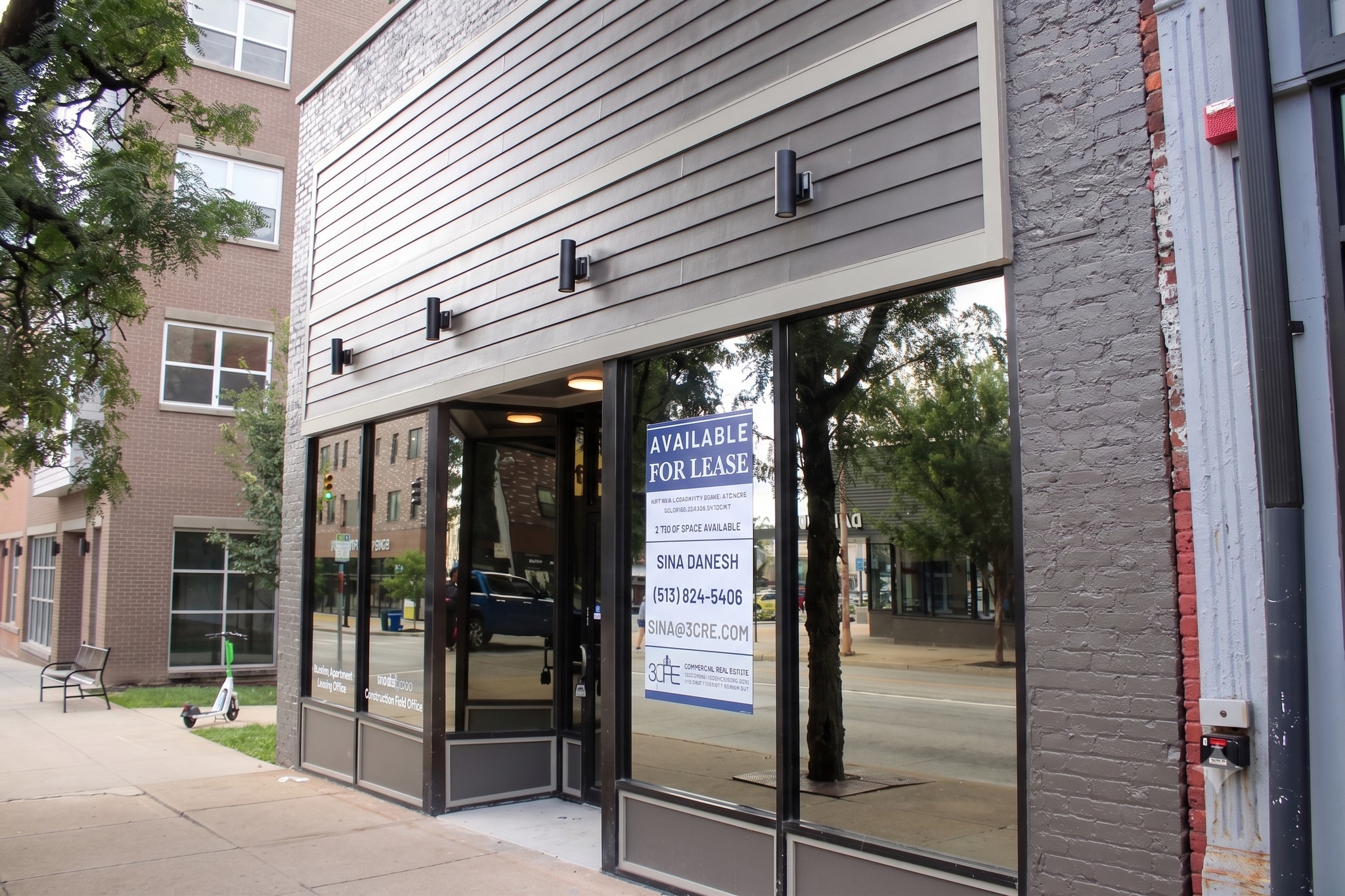 925 E McMillan St, Cincinnati, OH for Rent