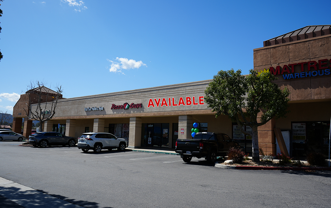 25100-25320 Madison Ave, Murrieta, CA for Rent