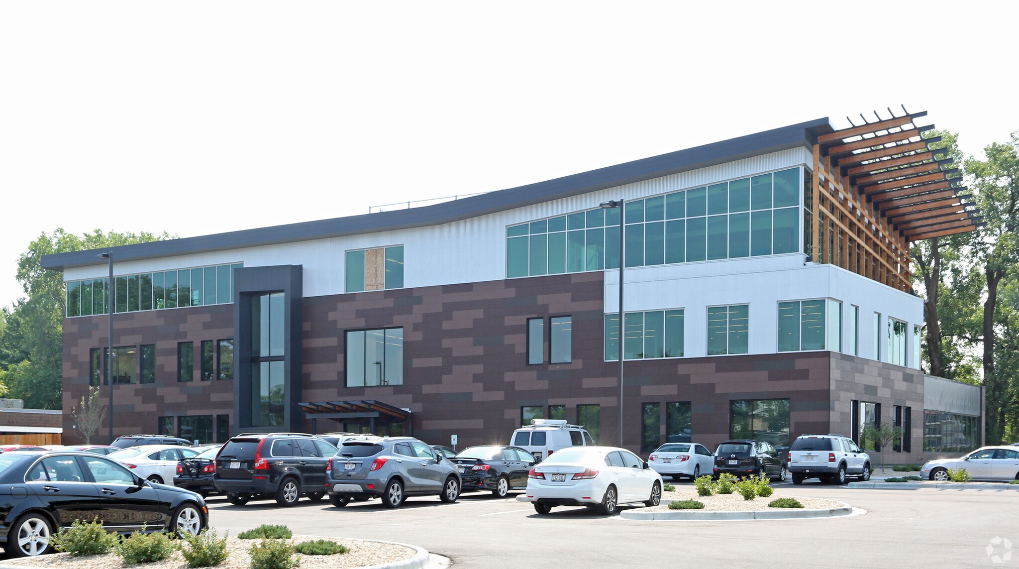 2501 Parmenter St Middleton, WI 53562 Office Property for Lease on