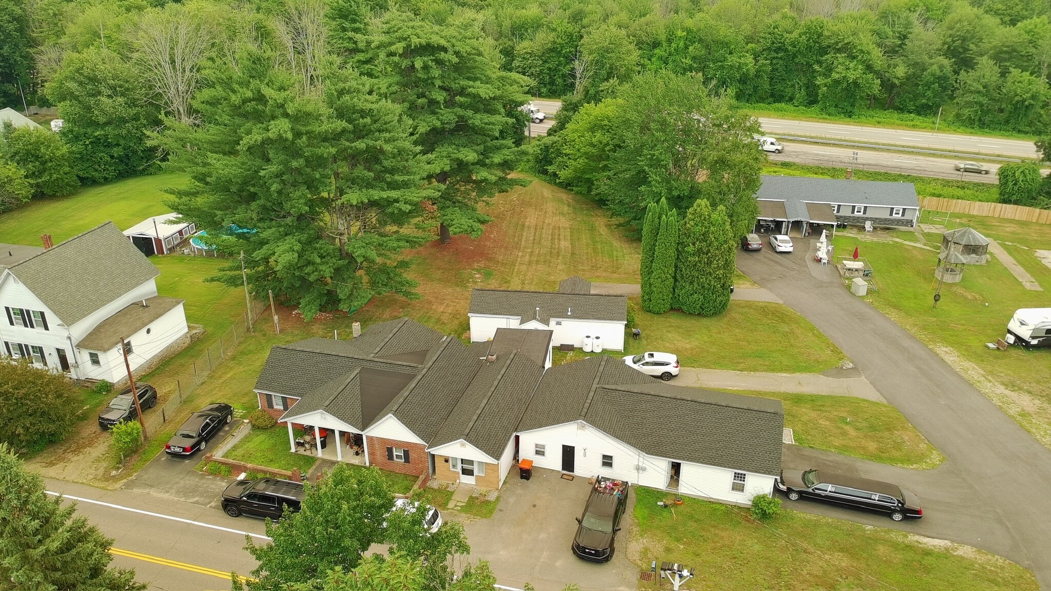 177 Rockingham Rd, Auburn, NH for Sale