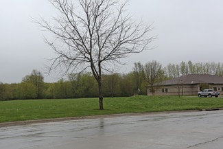 Mason City, IA Commercial - 577 Village Green Dr SW