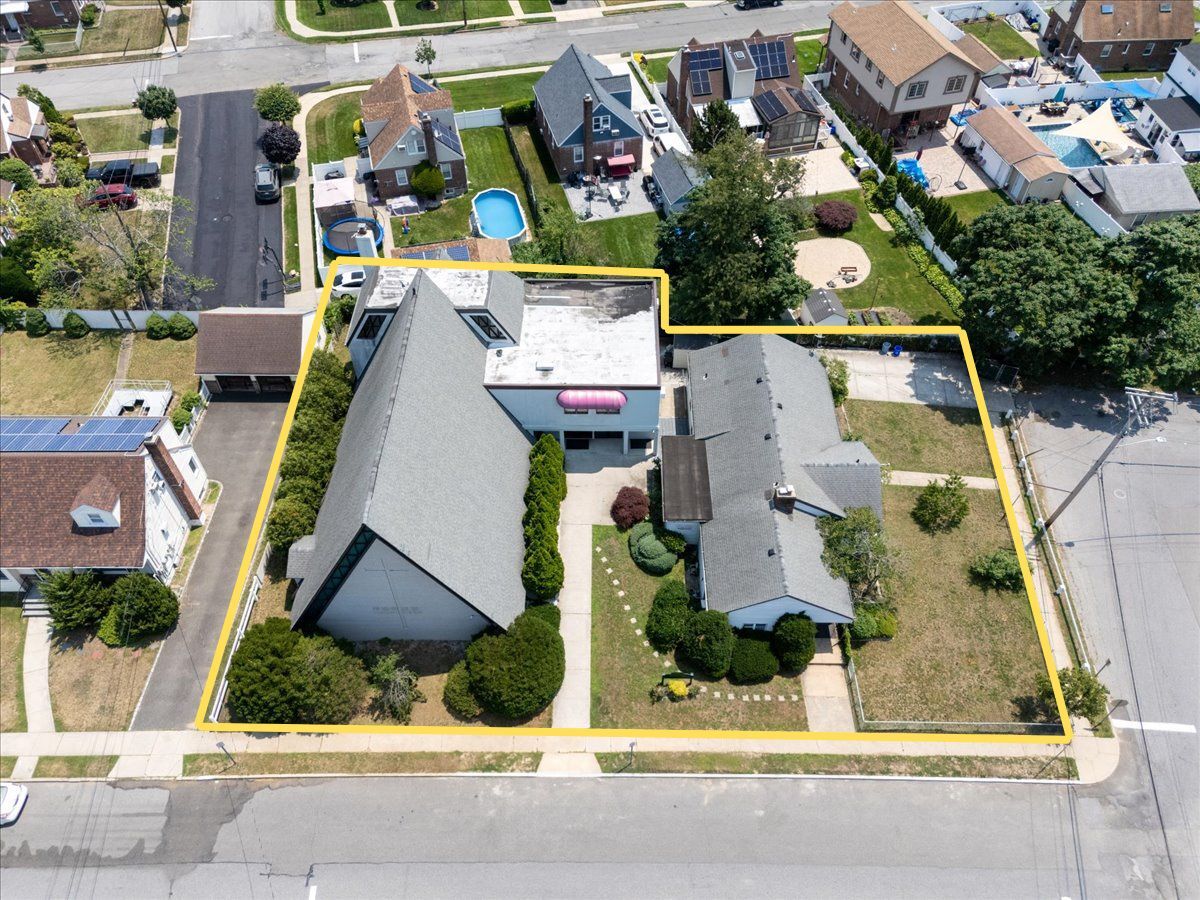 215 N Hillside Ave, Valley Stream, NY for Sale