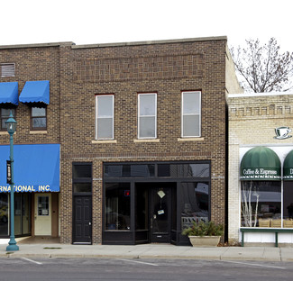 Belle Plaine, MN Storefront Retail/Residential - 112 W Main St