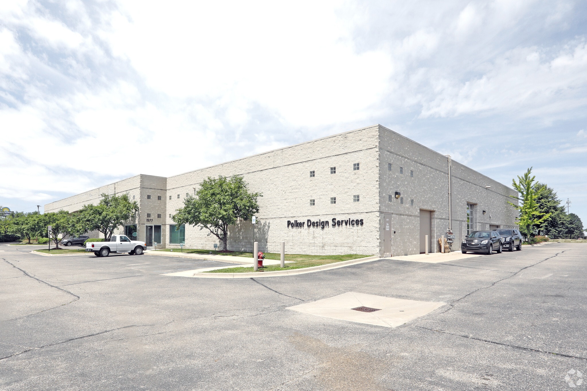 1601 Star Batt Dr, Rochester Hills, MI for Rent