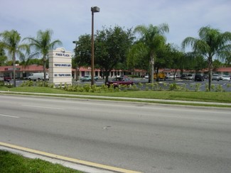 Pembroke Pines, FL Retail - 7100 Pines Blvd