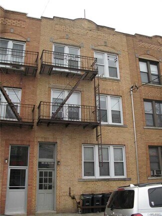 Astoria, NY undefined - 2107 38th St