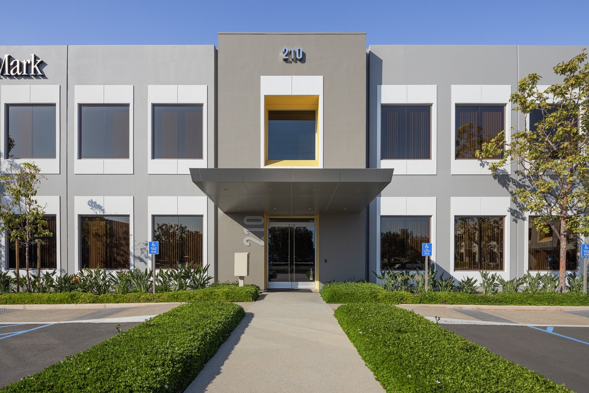 210 Commerce Dr, Irvine, CA for Rent