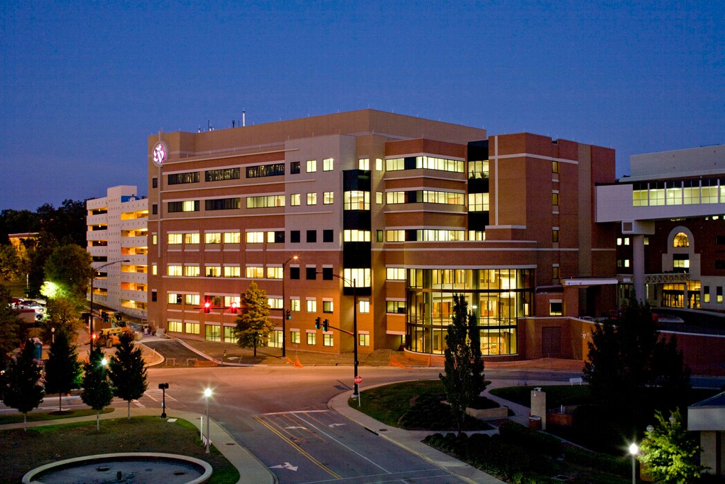 805 Saint Vincents Dr, Birmingham, AL for Rent