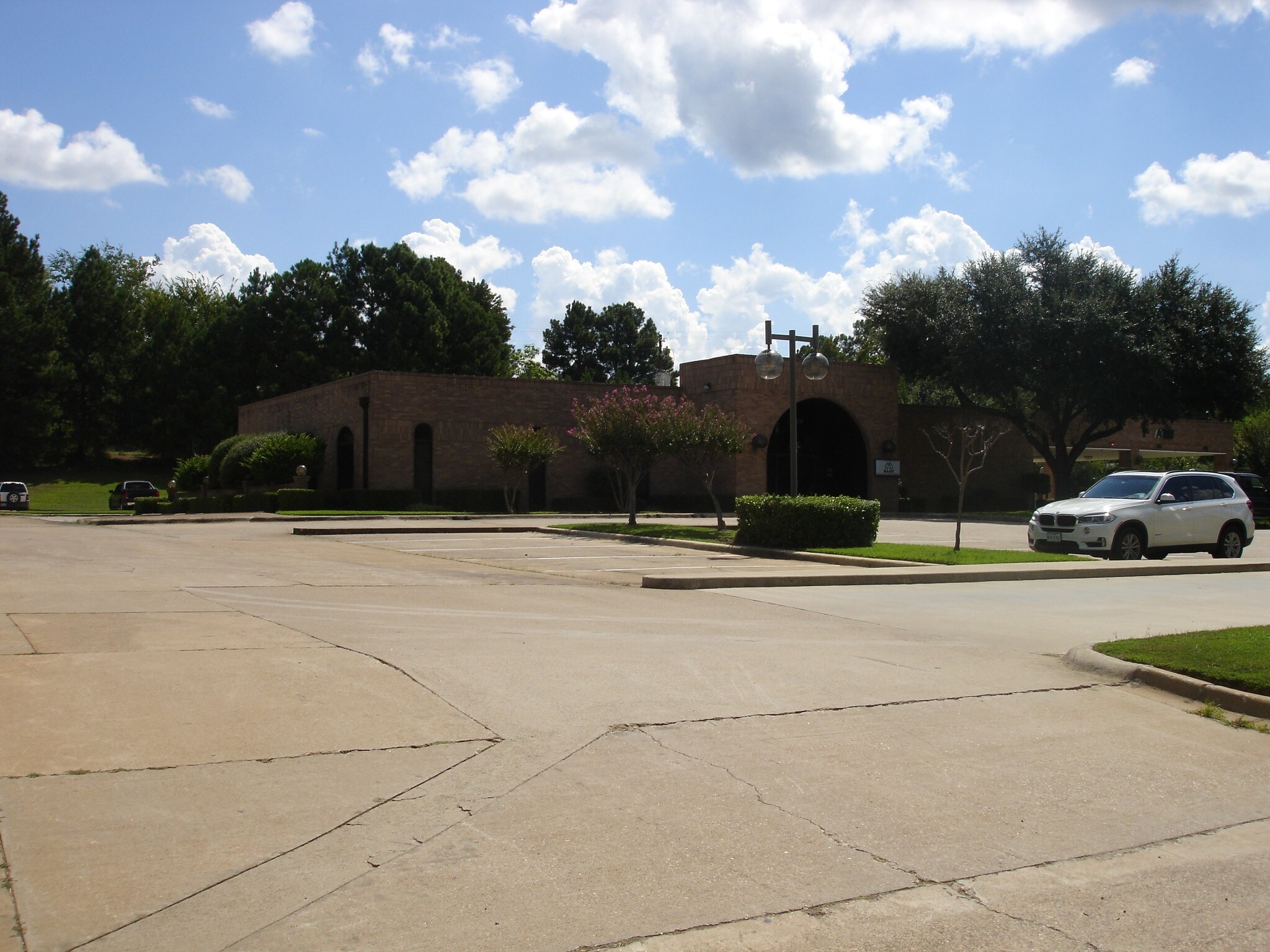 300 N Main St, Lone Star, TX for Rent