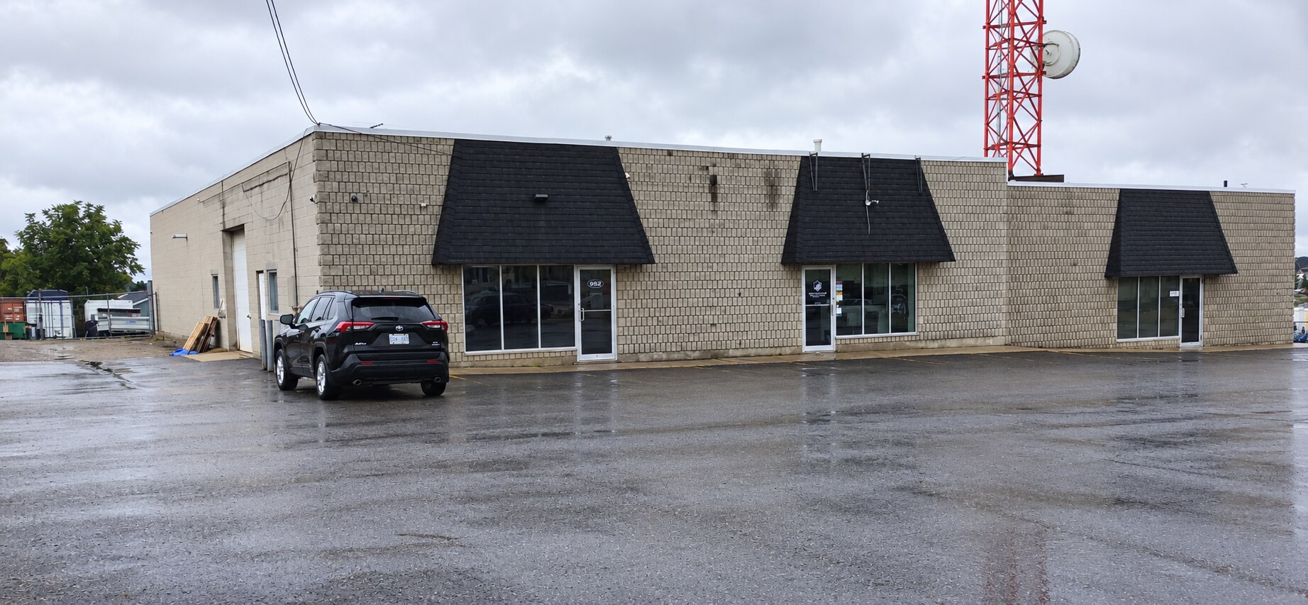 950 Parkinson Rd, Woodstock, ON for Rent