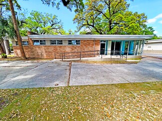 Mobile, AL Veterinarian/Kennel - 1304 Government St Mobile, AL Veterinarian/Kennel - 1304 Government St