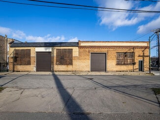 Chicago, IL Warehouse - 3056 W Walton St