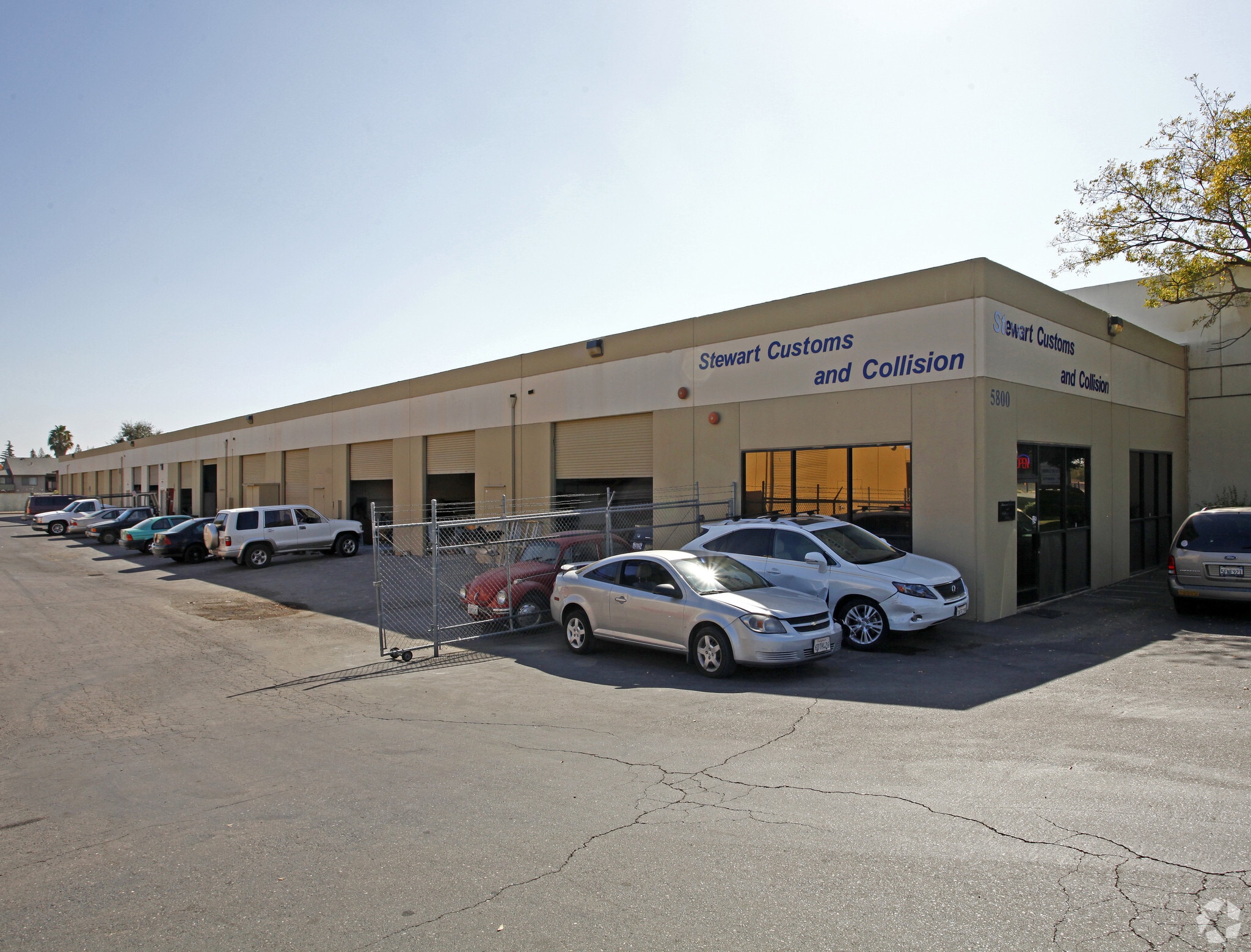 5800 Roseville Rd, Sacramento, CA for Rent