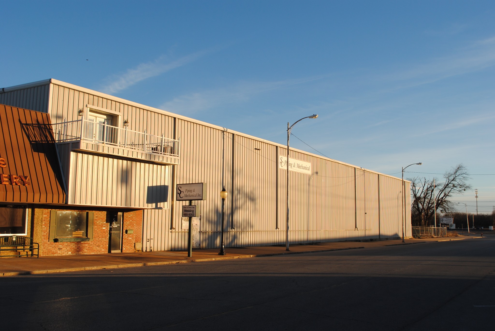 223-227 S Main St, Wagoner, OK for Sale