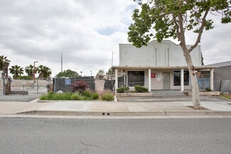 Santa Ana, CA Retail - 2410 W 17th St