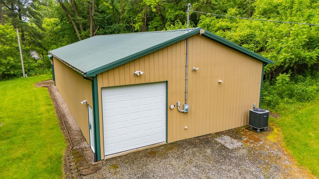 1260 Dixons Run Rd, Triadelphia, WV for Sale