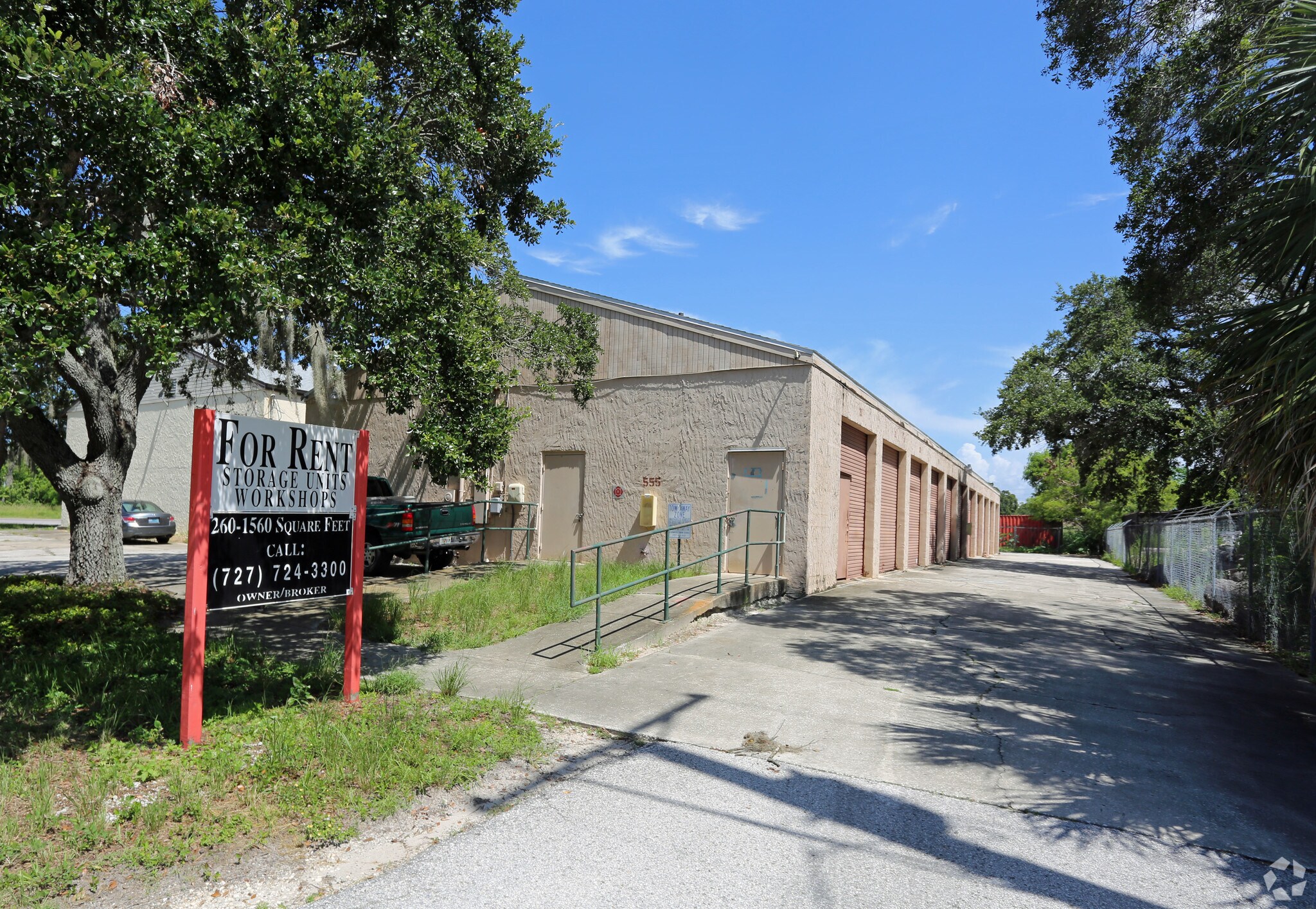 555 Marlborough St, Oldsmar, FL for Rent