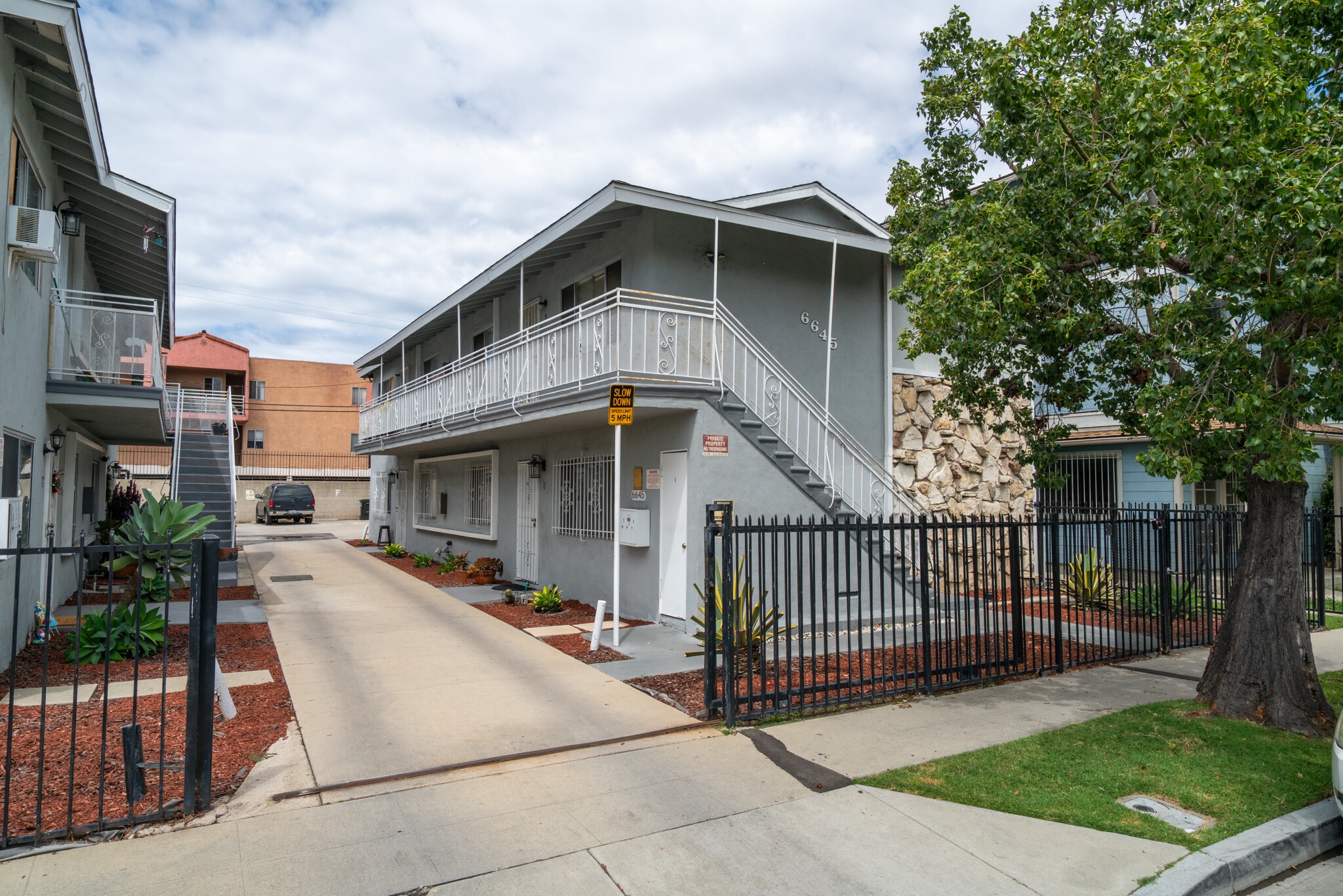 6645 Hammond Ave, Long Beach, CA for Sale