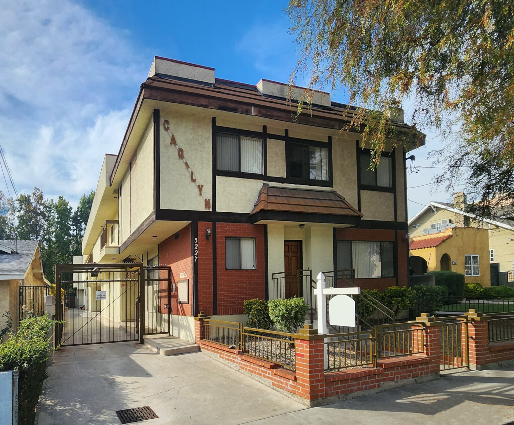 5227 Eagle Dale Ave, Los Angeles, CA for Sale