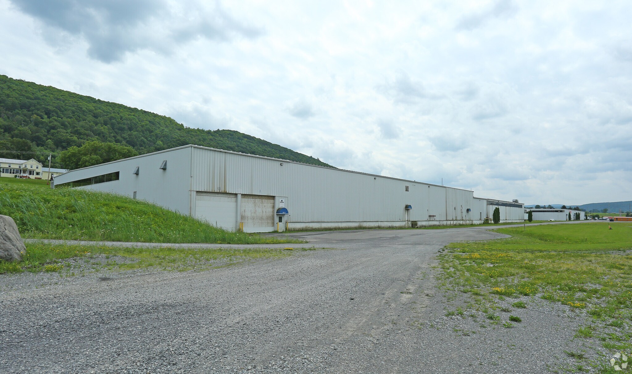 118-184 Aker Dr, Cobleskill, NY for Rent