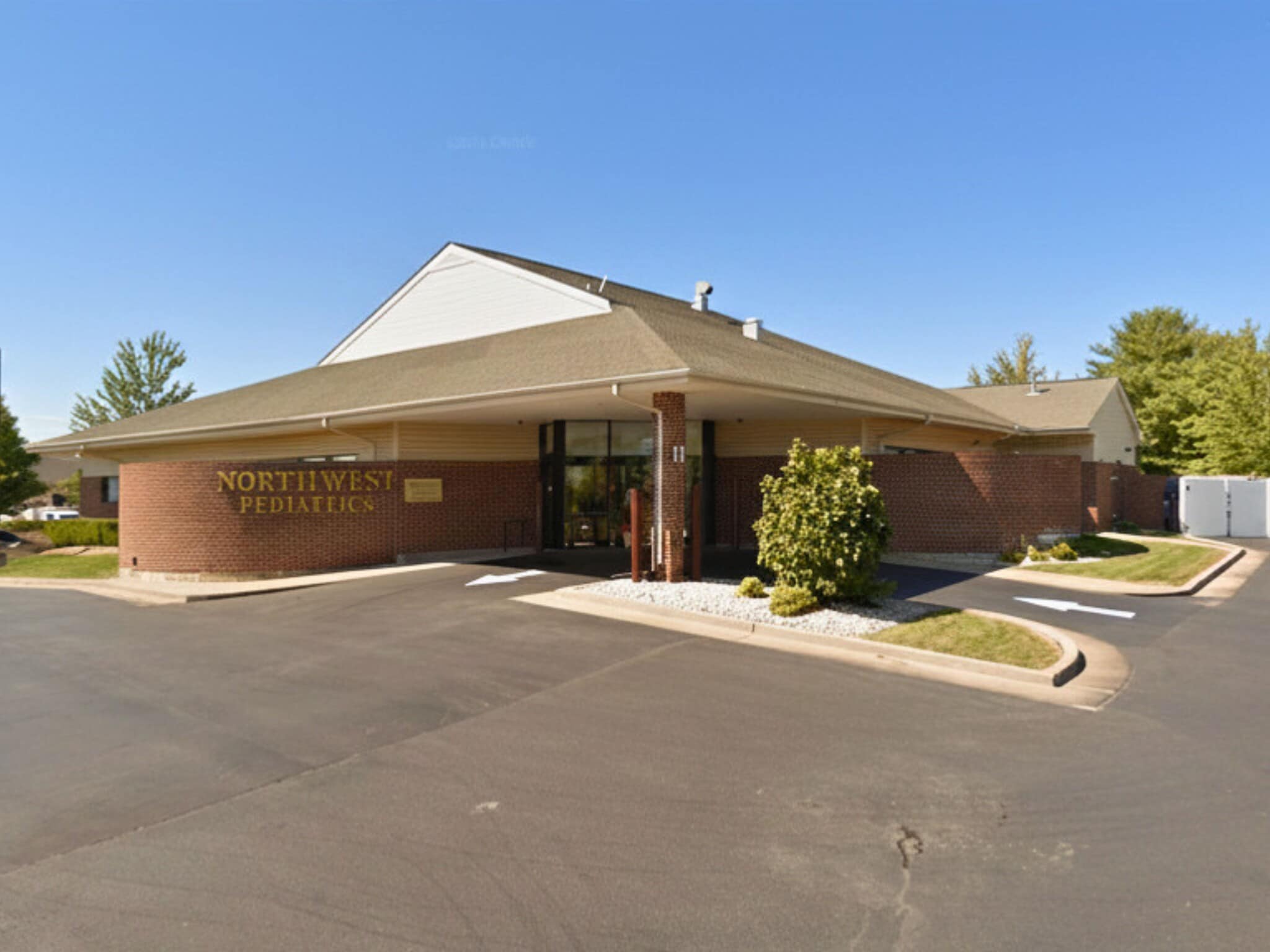 11 Garvey Pky, Saint Charles, MO for Sale