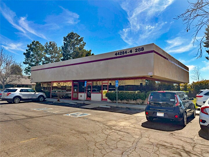 44288 Lowtree Ave, Lancaster, CA for Rent