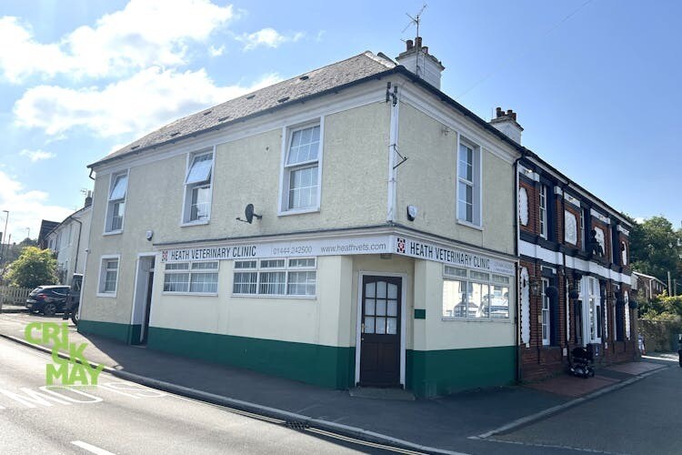 321 Junction Rd, Burgess Hill, WSX for Rent