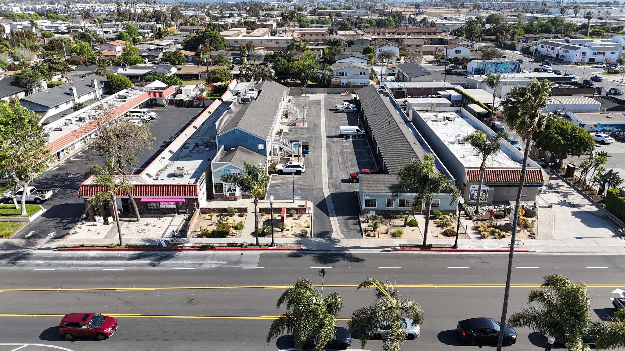 777 W 19th St, Costa Mesa, CA for Sale