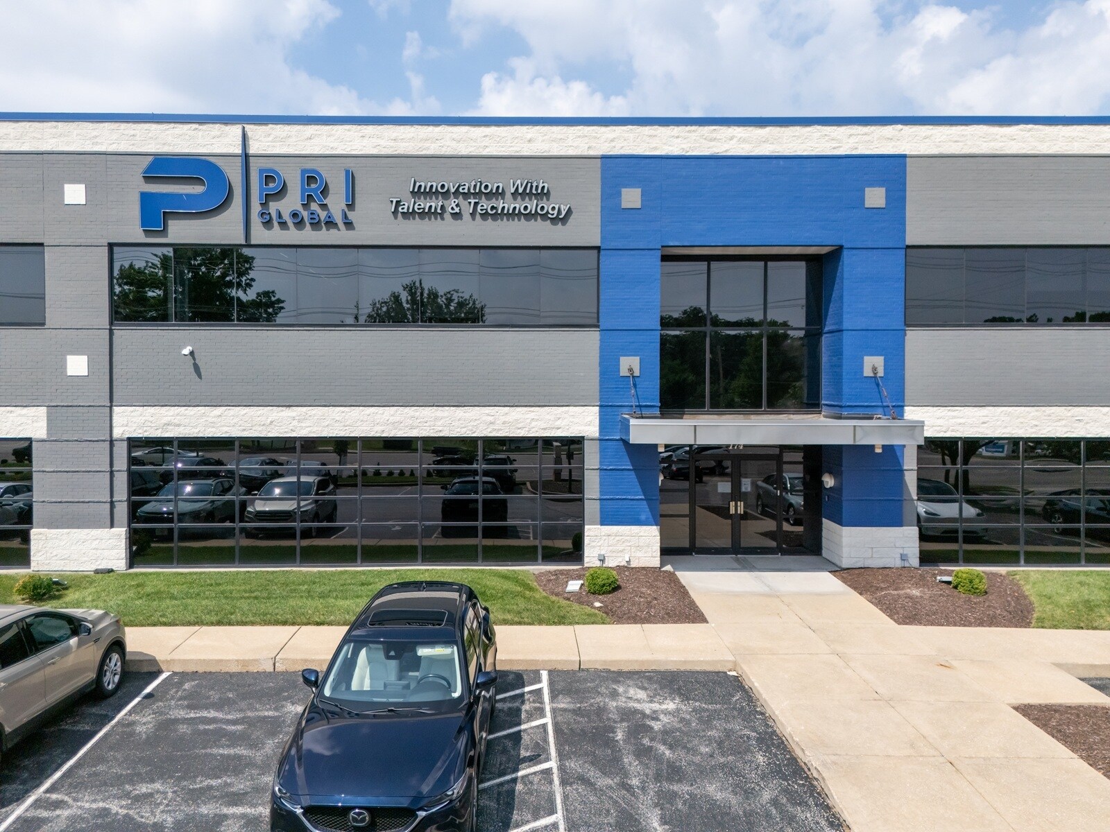 174 Clarkson Rd, Ballwin, MO for Sale