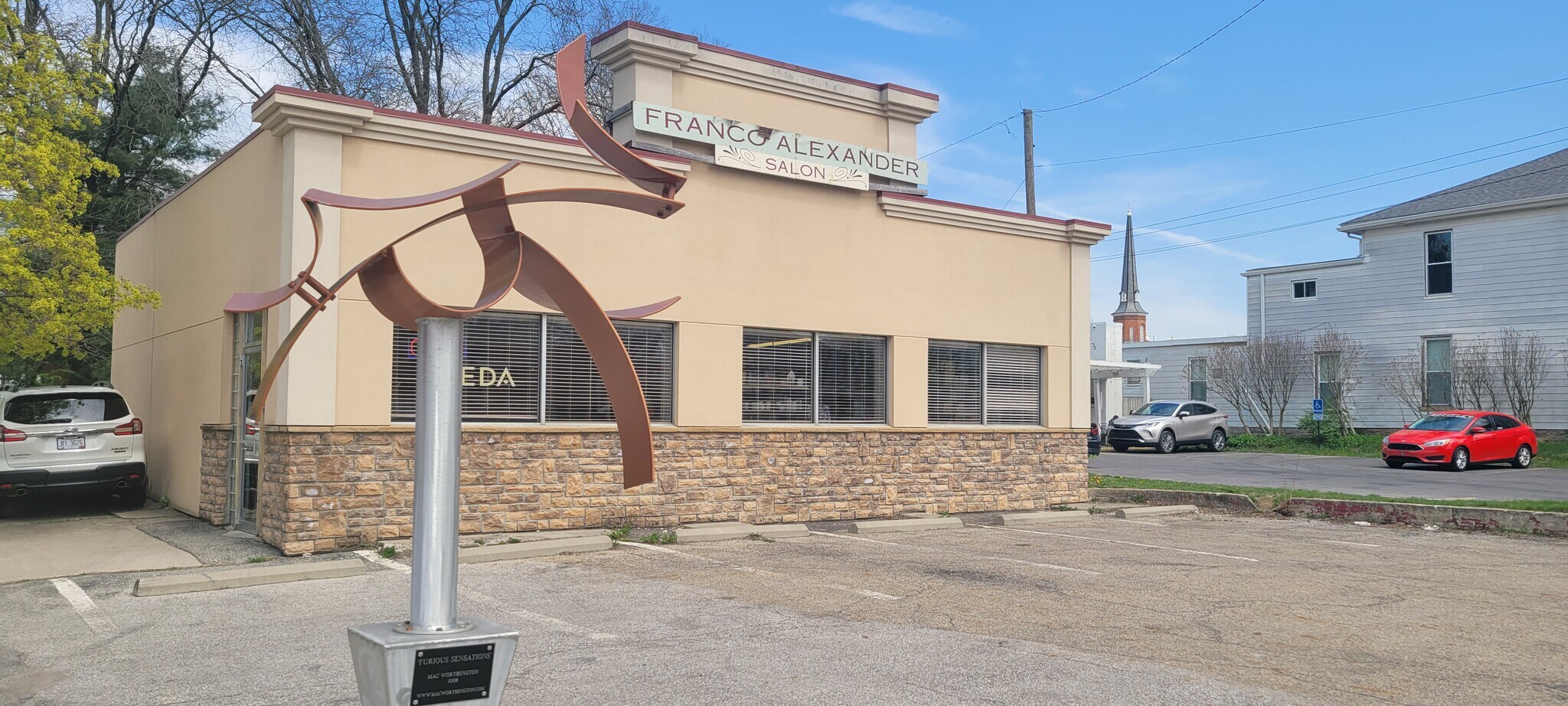 122 W William St, Delaware, OH for Sale
