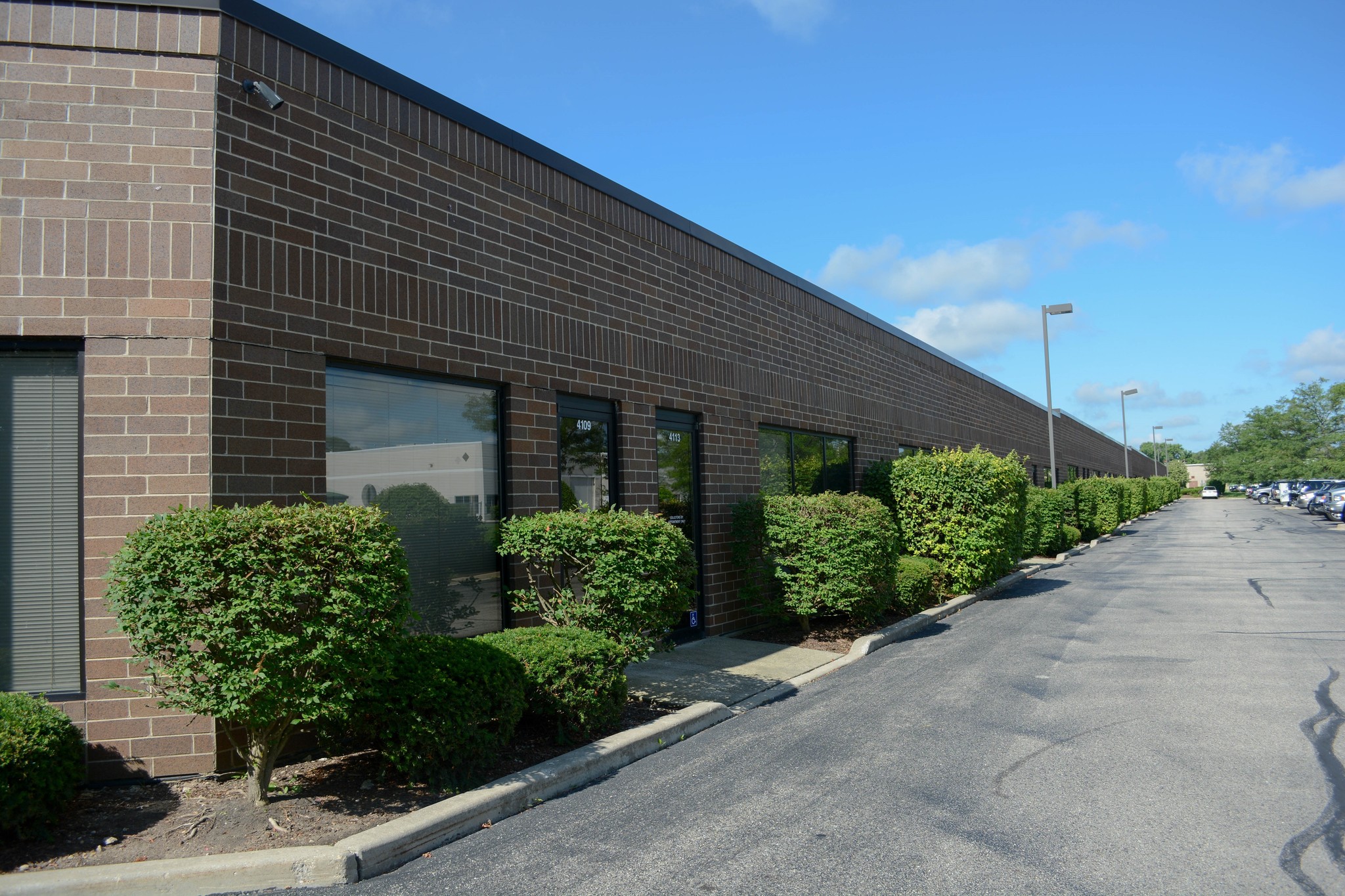 4109-4161 W Orleans St, Mchenry, IL for Rent