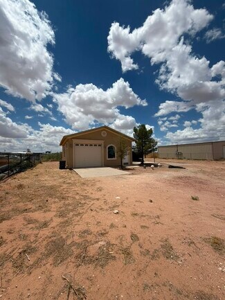 El Paso, TX Flex - 13618 Emma Ln El Paso, TX Flex - 13618 Emma Ln