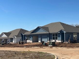 Enid, OK Apartments - 615 W Moore St