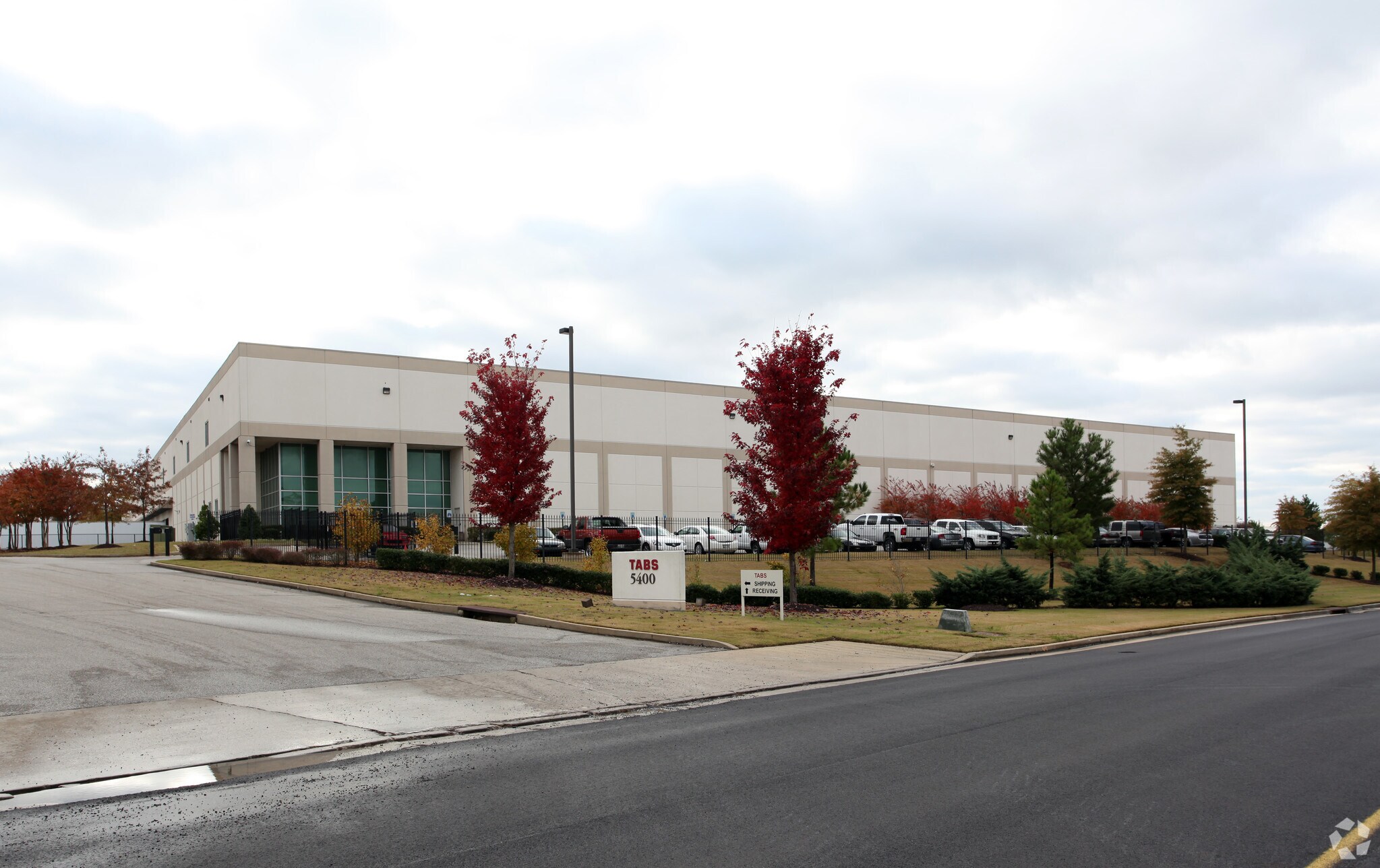 5400 Distriplex Farms Dr, Memphis, TN for Rent