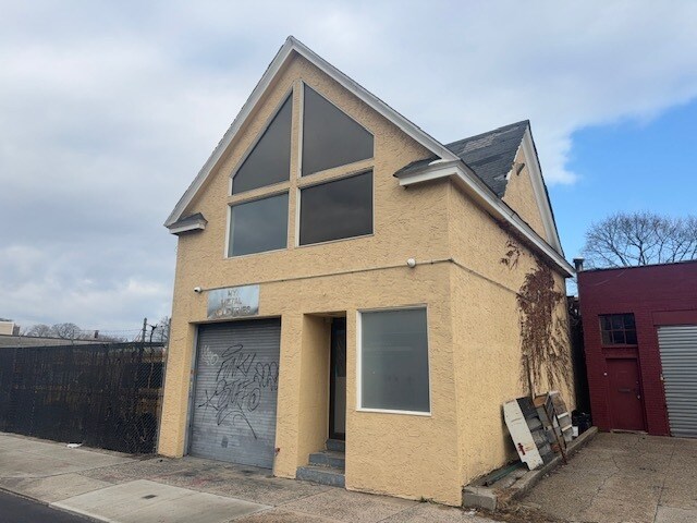 317 E 3rd St, Mount Vernon, NY for Sale