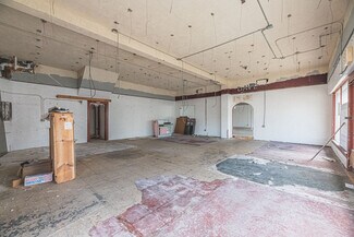 617 W EAU GALLIE BLVD  