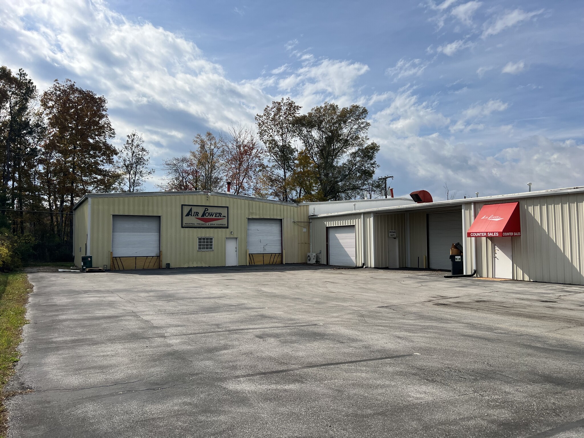 6120 Airways Blvd, Chattanooga, TN for Rent