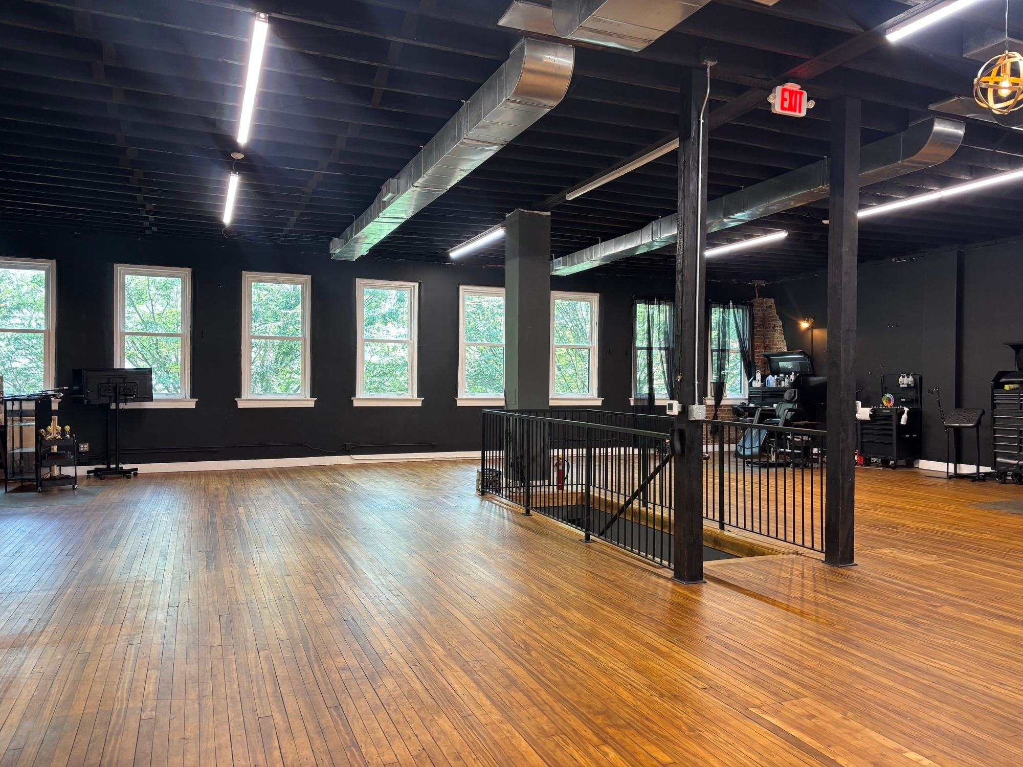 275 W 4th St, Winston-Salem, NC for Rent