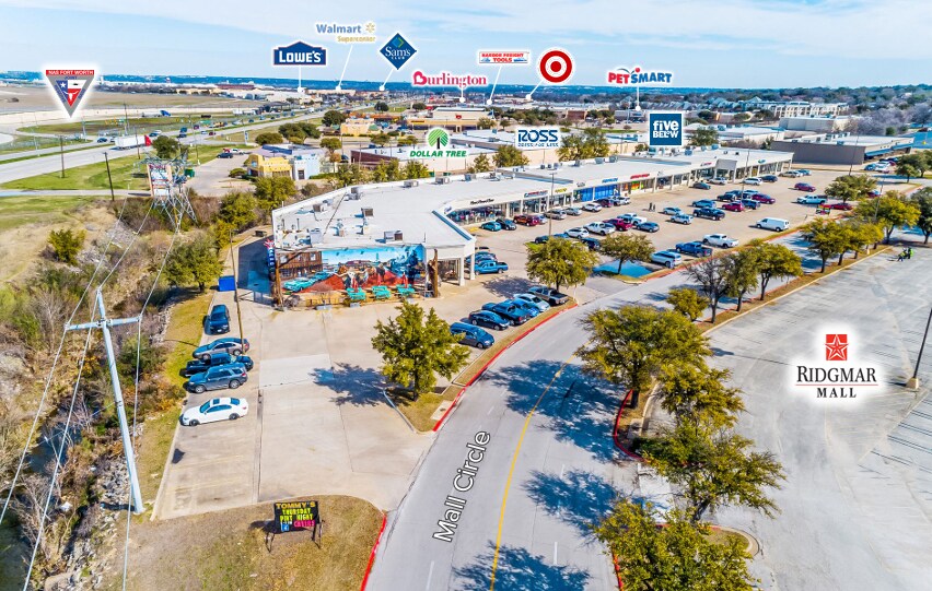 1700-1760 Mall Cir, Fort Worth, TX for Rent