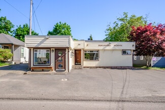 245 Salem Heights Ave SE